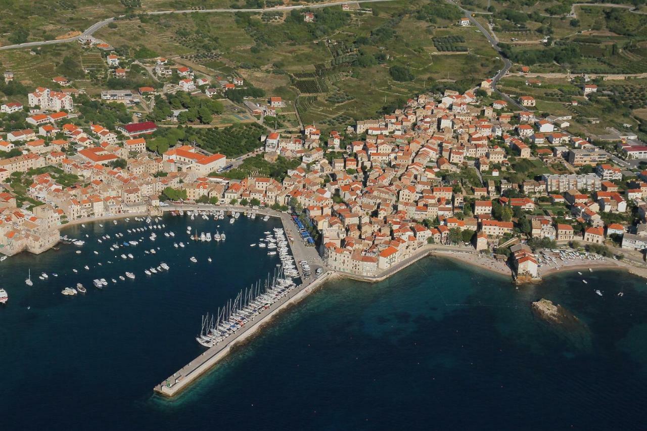 Hotel Val Comeza Komiža Exterior foto